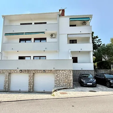 Nada Krk Town